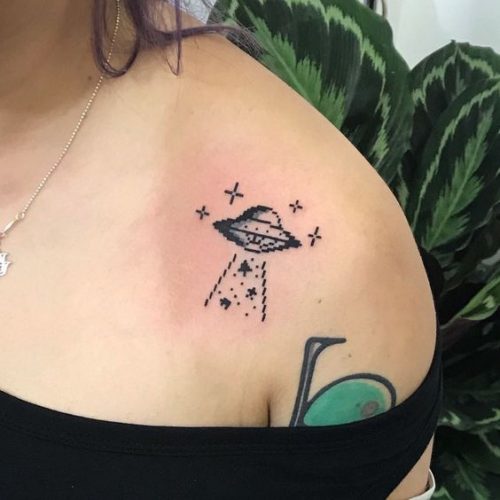 Explore 20 Striking UFO Tattoo Designs – From minimalist to Vibrant, Ideas for 2025