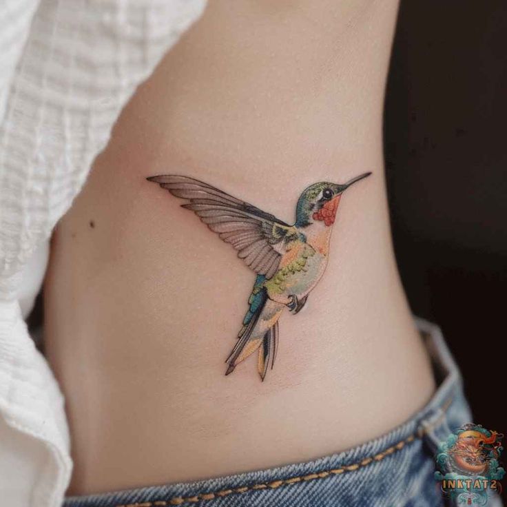 23 Stunning Hummingbird Tattoo Ideas: Geometric, Colorful, Minimalist, and Floral designs