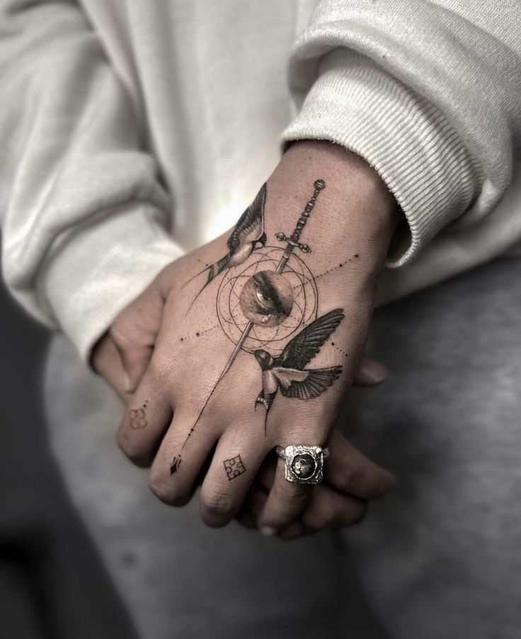 25 Ideas for Greek Tattoos in 2025: Mythology-Inspired Ink for Men and Women