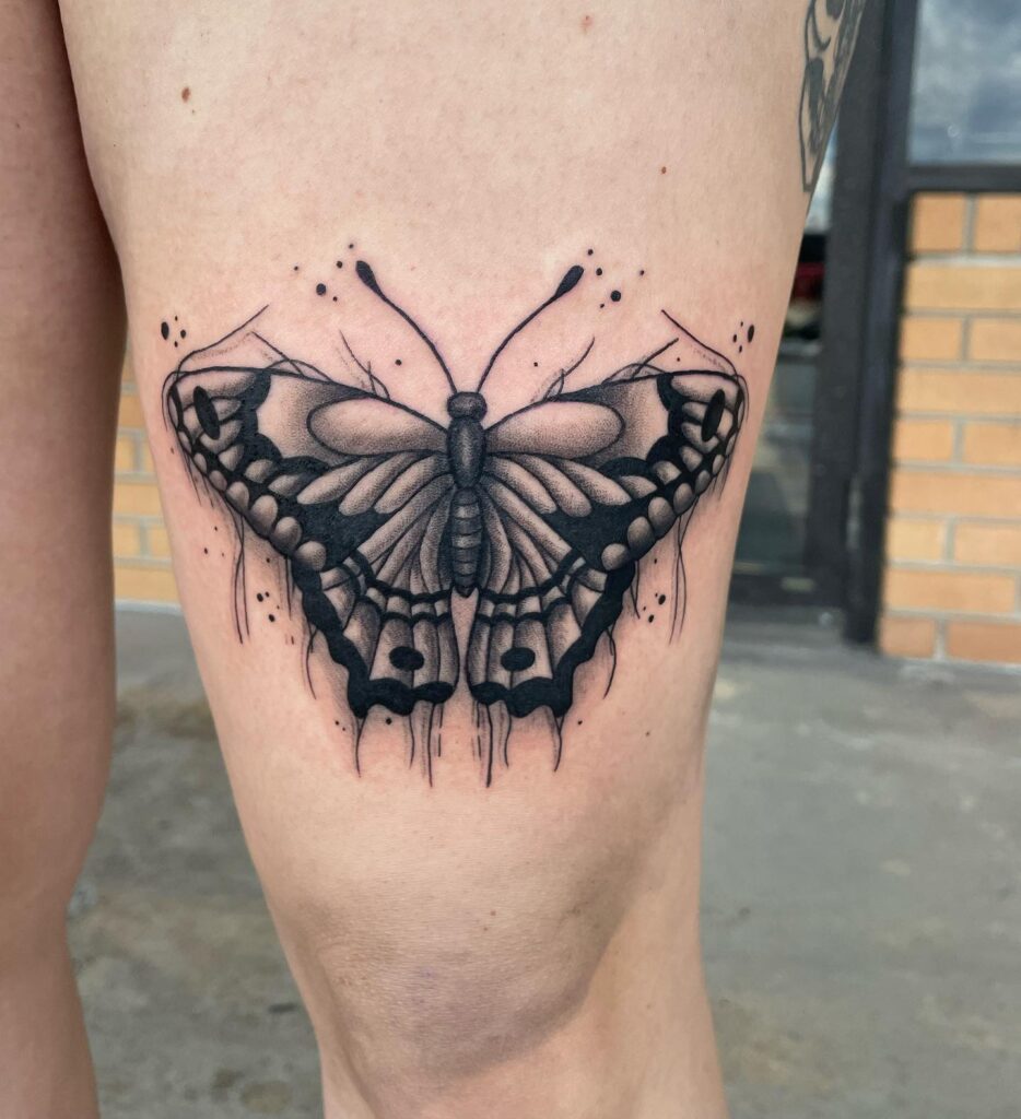 Meaningful flash design death moth and butterfly on thigh 