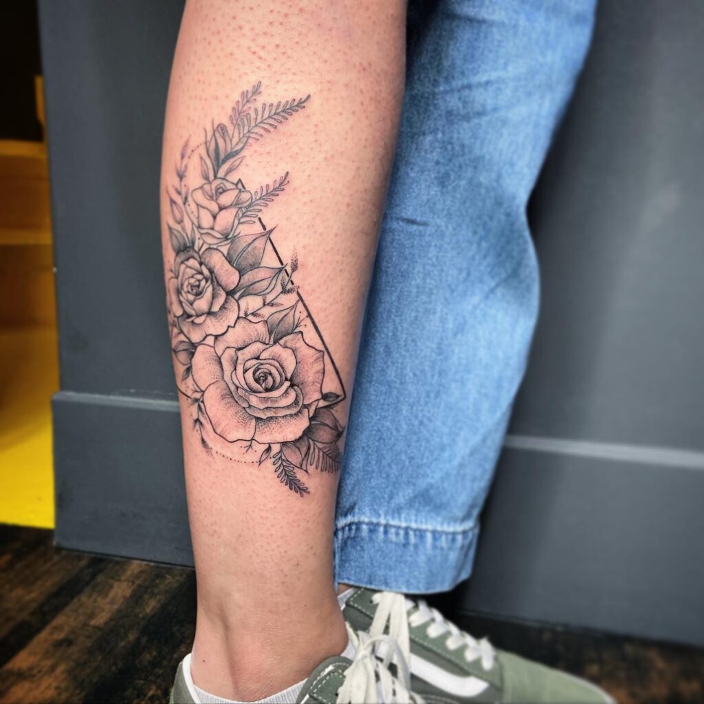 Stylish grey color bunch of rose tattoo leg for girls 